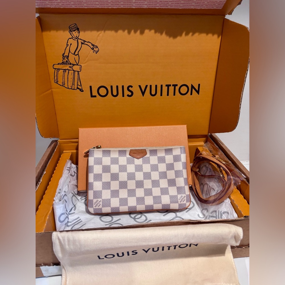 Louis Vuitton Double Zip Pochette Damier Azur - Picture 2 of 16